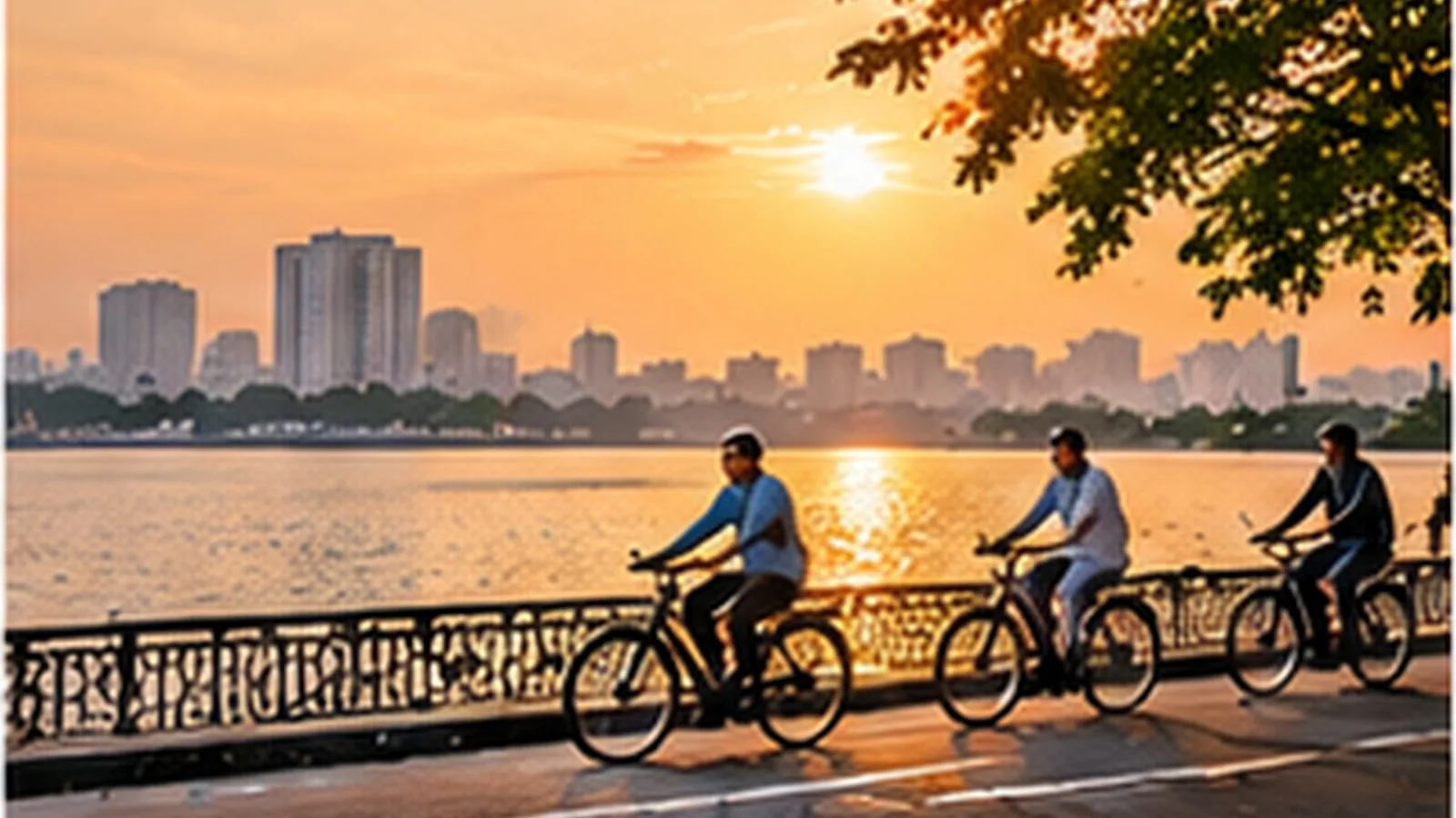 Một vòng Hồ Tây bằng xe đạp – cách đẹp nhất để ngắm Hà Nội